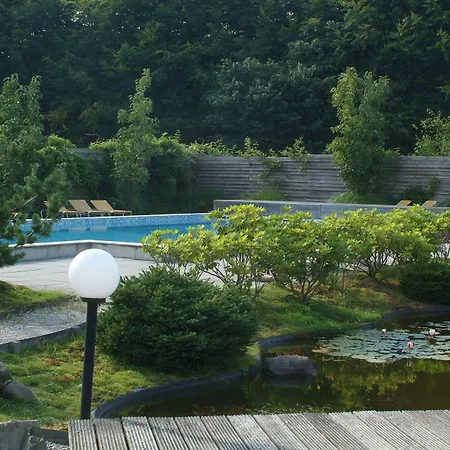 布鲁尔斯运动酒店 3* 巴勒纳绍