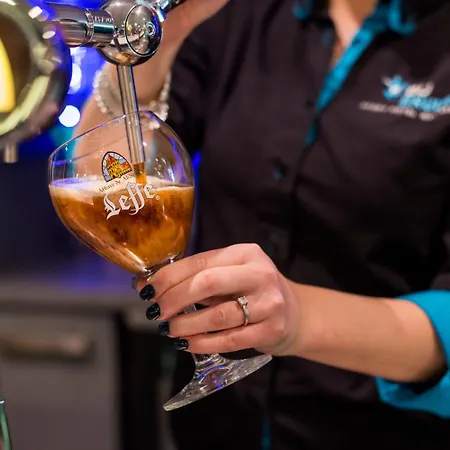 布鲁尔斯运动酒店